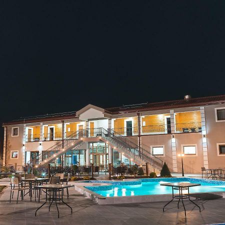 Hotel Royal Garden Niksic Luaran gambar