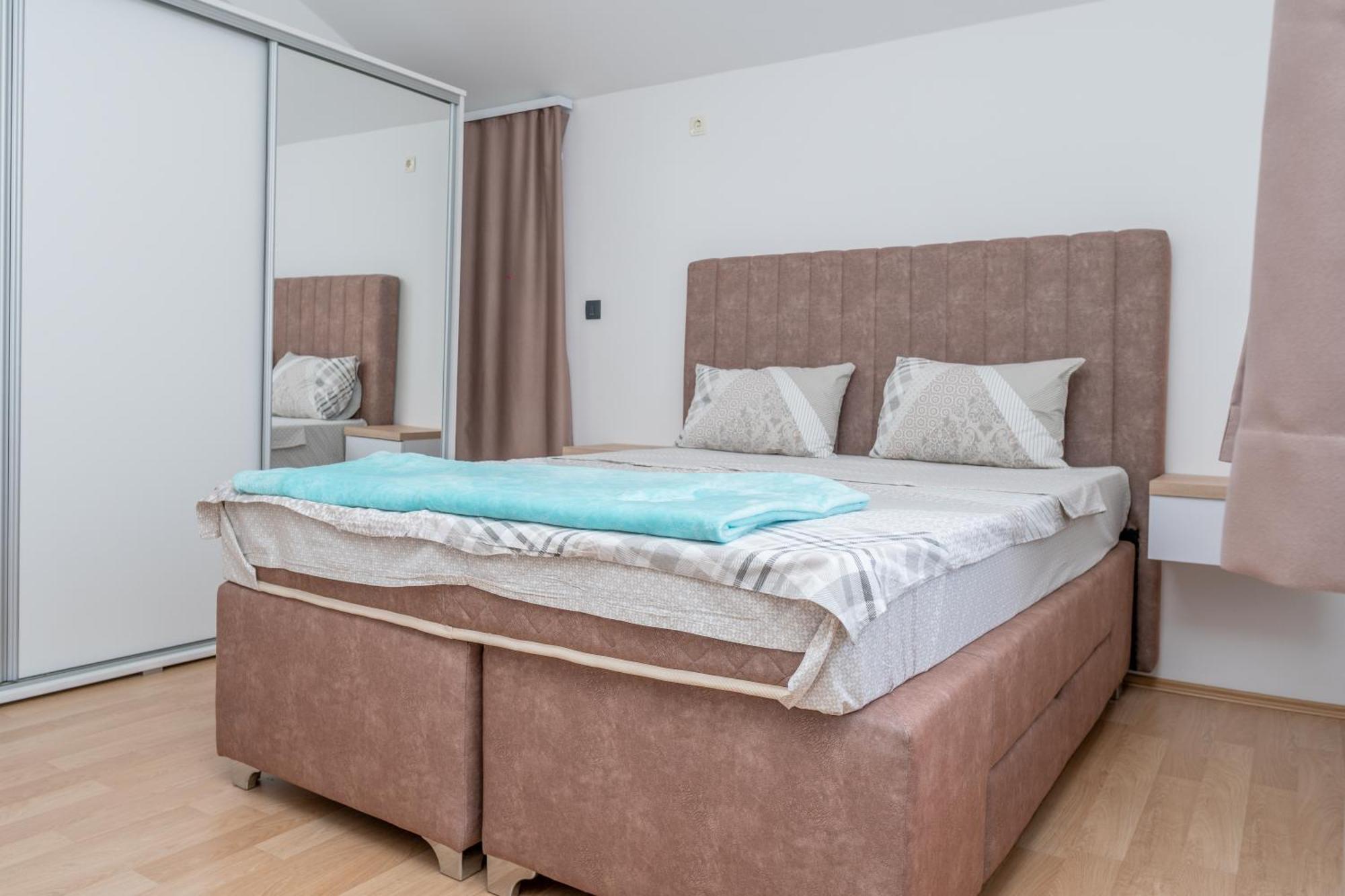 Hotel Royal Garden Niksic Bilik gambar