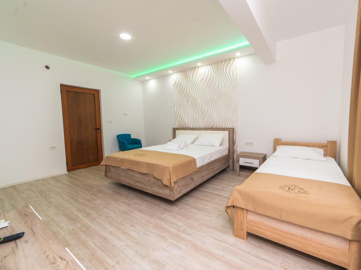 Hotel Royal Garden Niksic Luaran gambar