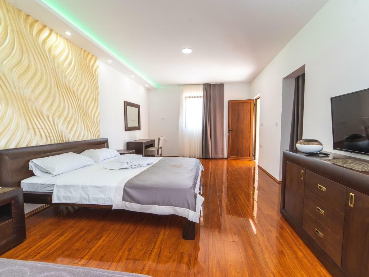 Hotel Royal Garden Niksic Luaran gambar