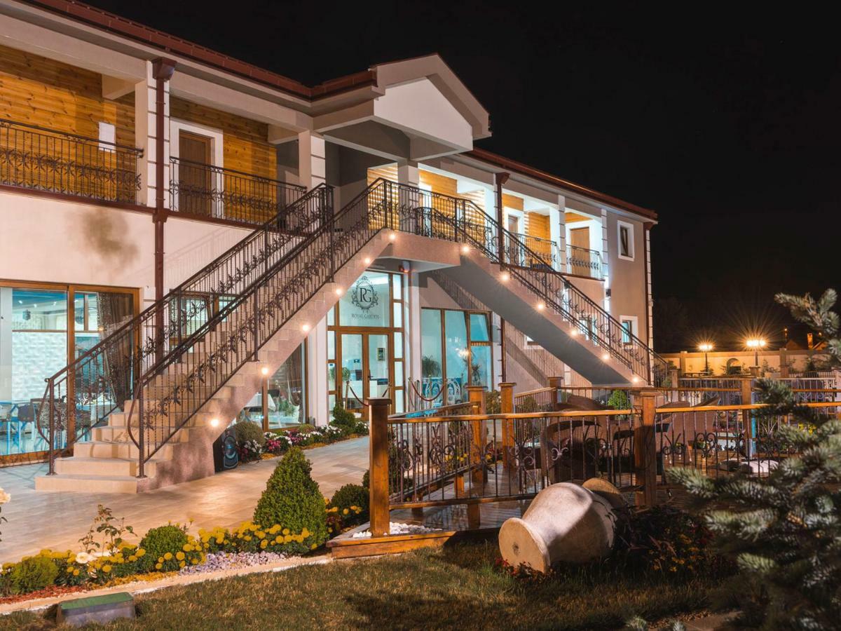 Hotel Royal Garden Niksic Luaran gambar