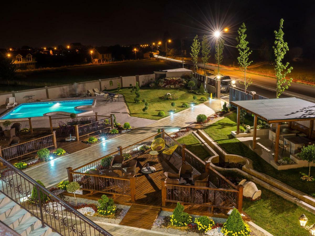 Hotel Royal Garden Niksic Luaran gambar