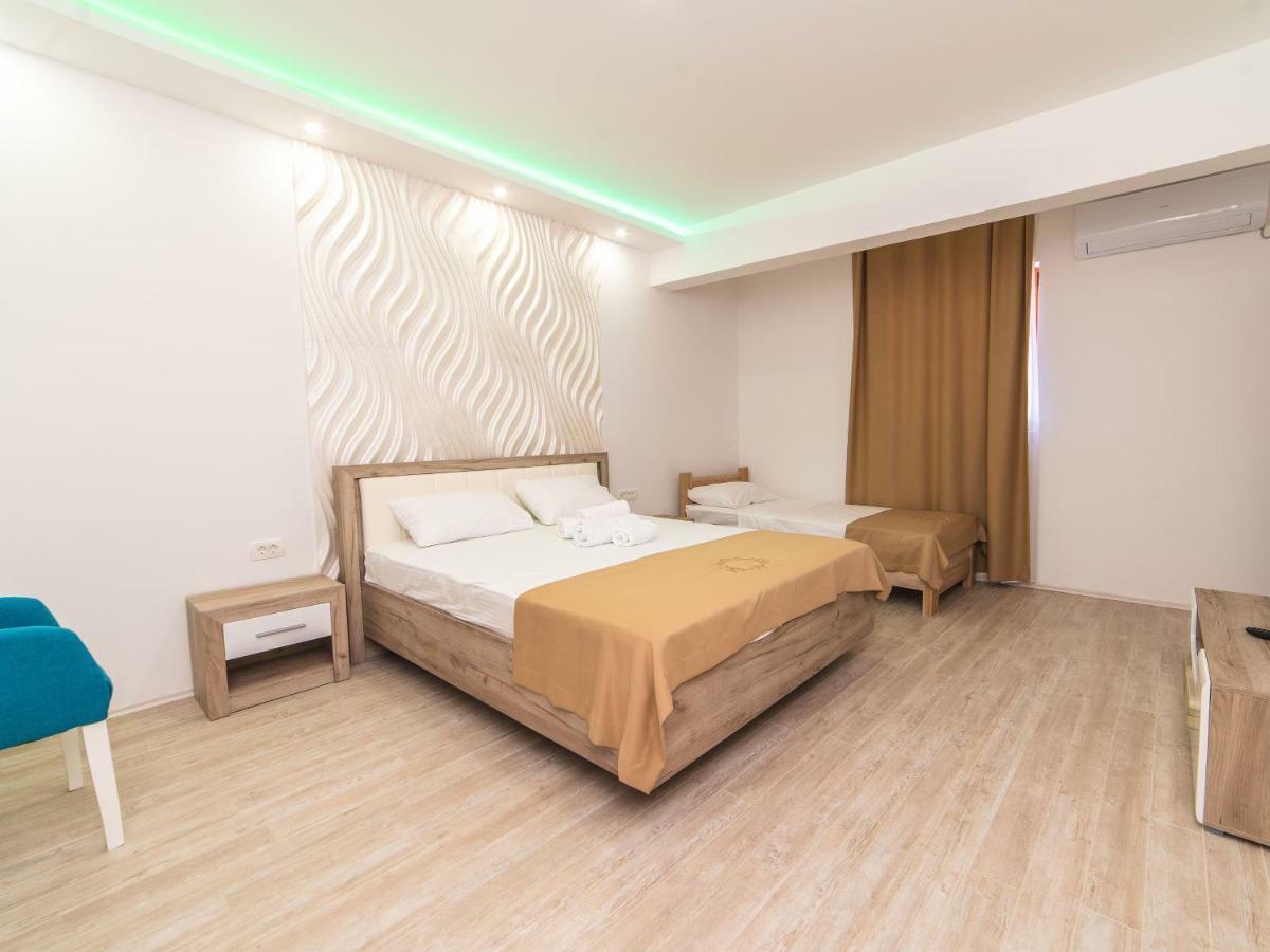 Hotel Royal Garden Niksic Luaran gambar